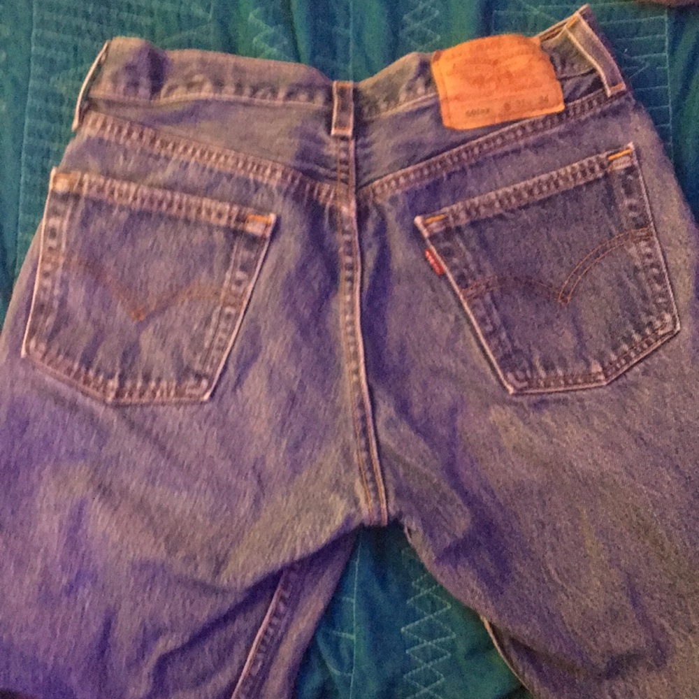 Levi’s - Picture 3 of 7